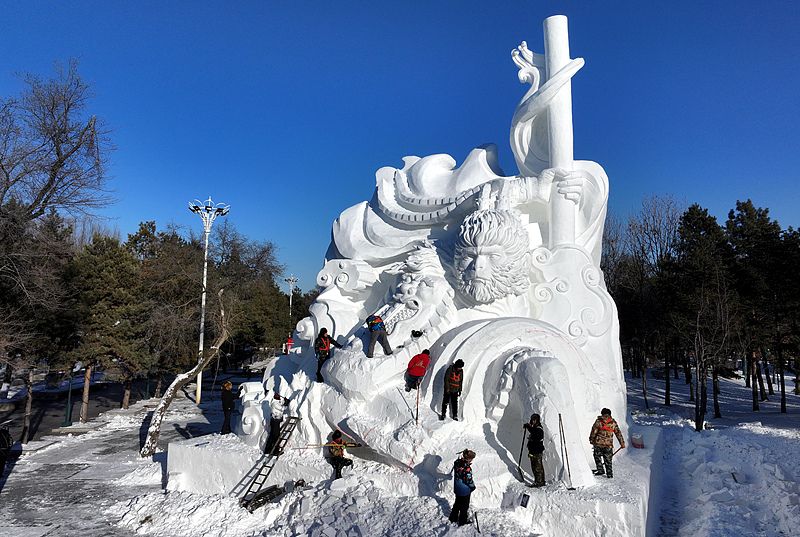 黑龍江雪雕黑悟空遭嘲諷，藝術(shù)創(chuàng)意與公眾審美的碰撞引發(fā)爭議