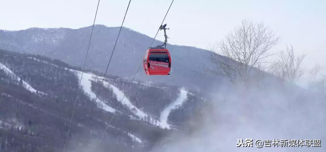 山地滑雪與運動產(chǎn)業(yè)鏈生態(tài)構(gòu)建，協(xié)同發(fā)展，共創(chuàng)輝煌