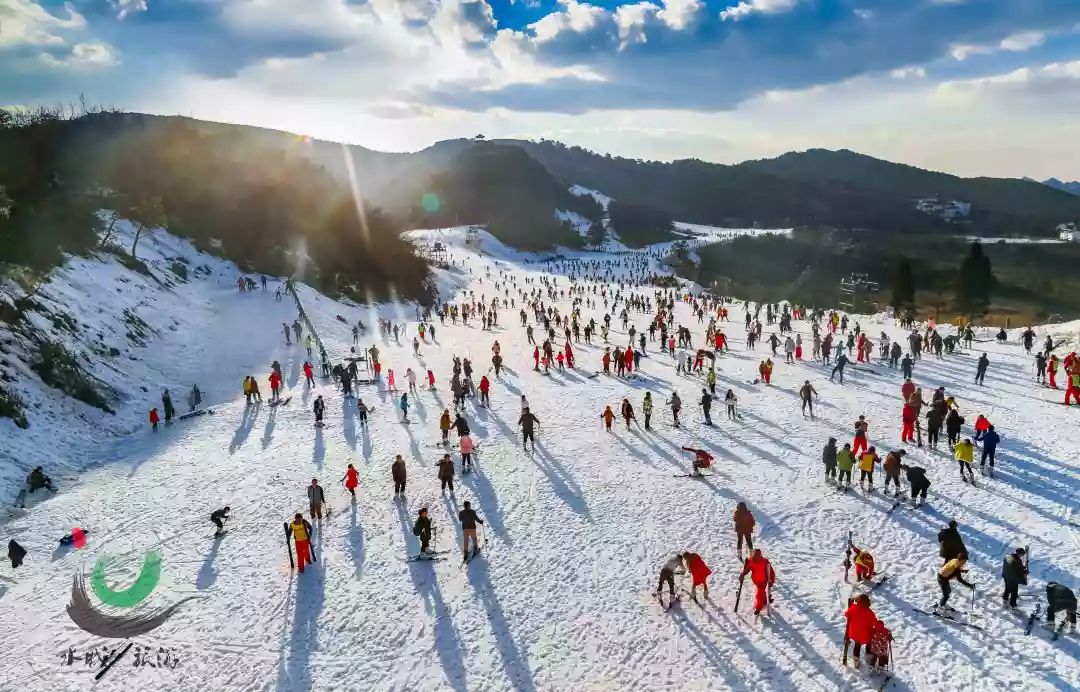 山地滑雪文化與旅游產(chǎn)業(yè)發(fā)展?jié)摿μ骄? width=