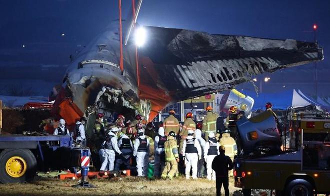 韓國客機碰撞起火事件