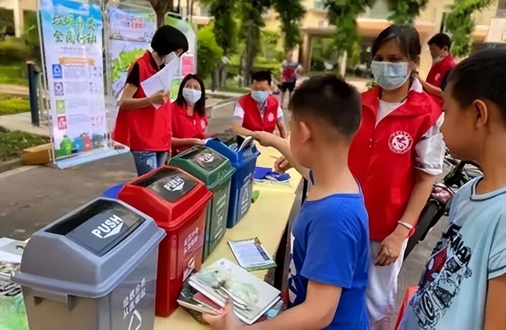 智能垃圾分類設(shè)備助力環(huán)保效率提升