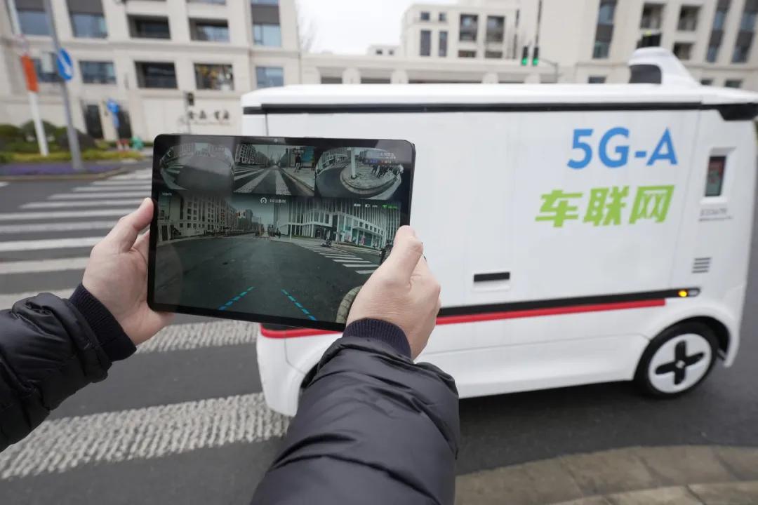 5G技術(shù)助力無(wú)人車高效通信