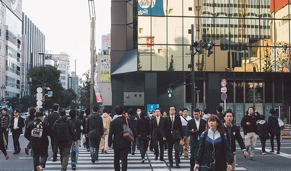 日本企業(yè)吸引年輕人的創(chuàng)新策略與花式手段