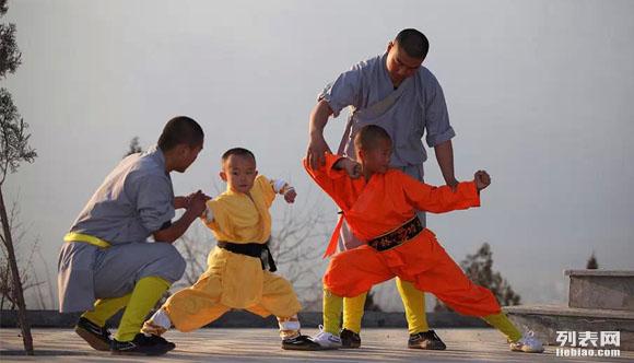 河南嵩山少林寺武術(shù)表演，互動體驗的新篇章開啟