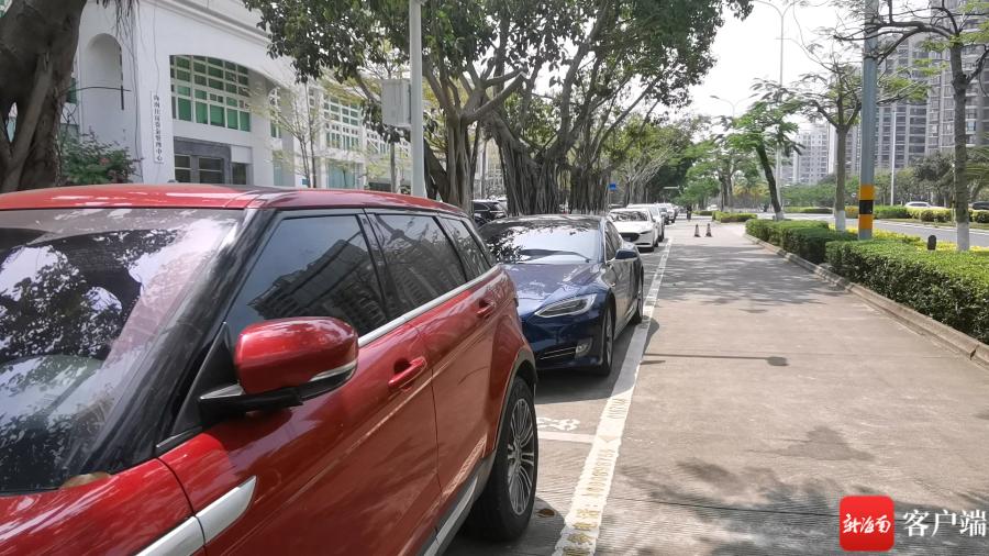 智能停車解決方案，滿足現(xiàn)代城市停車需求，打造便捷出行環(huán)境