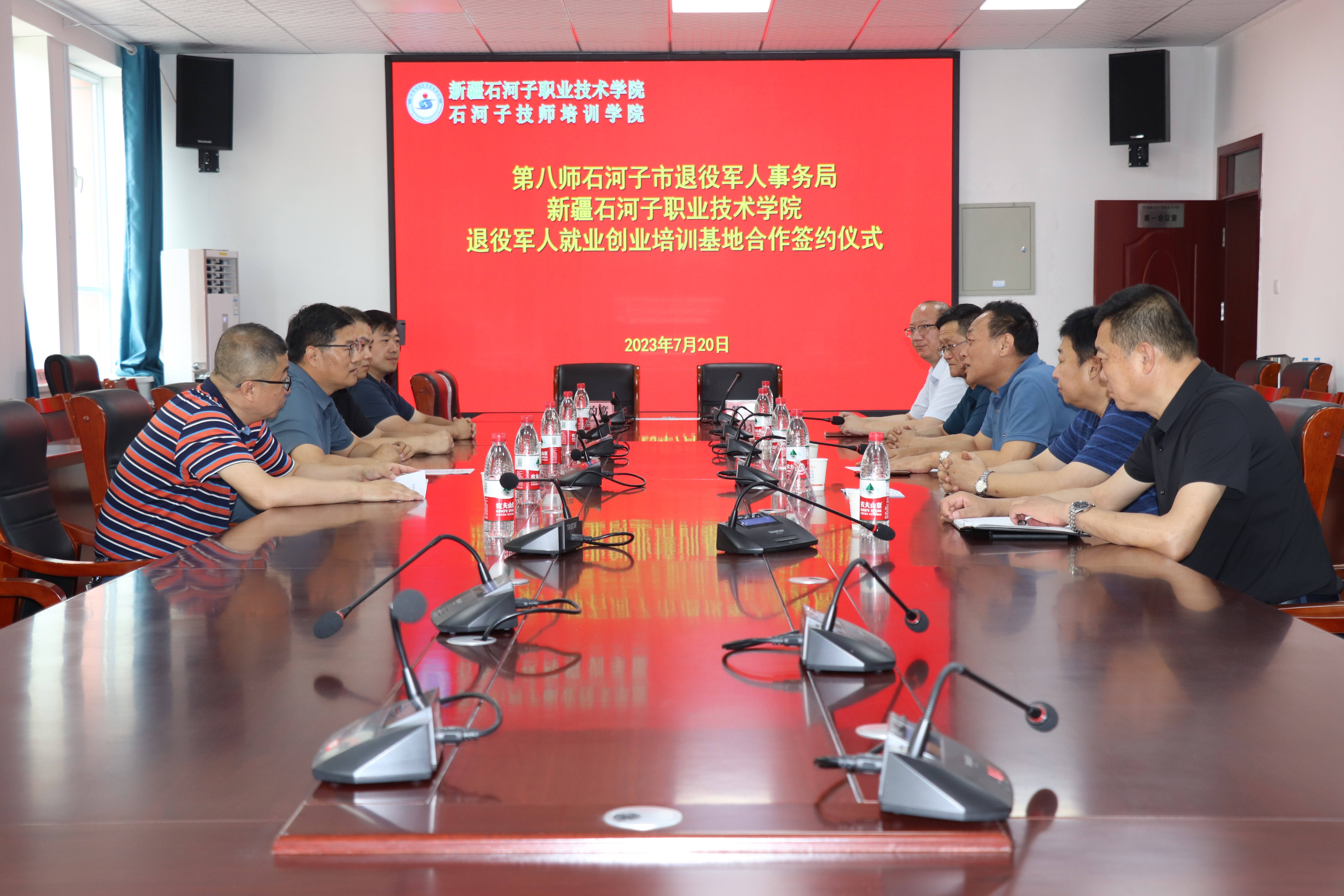 克拉瑪依區(qū)退役軍人事務(wù)局深化服務(wù)，尊崇榮耀最新項(xiàng)目啟動(dòng)